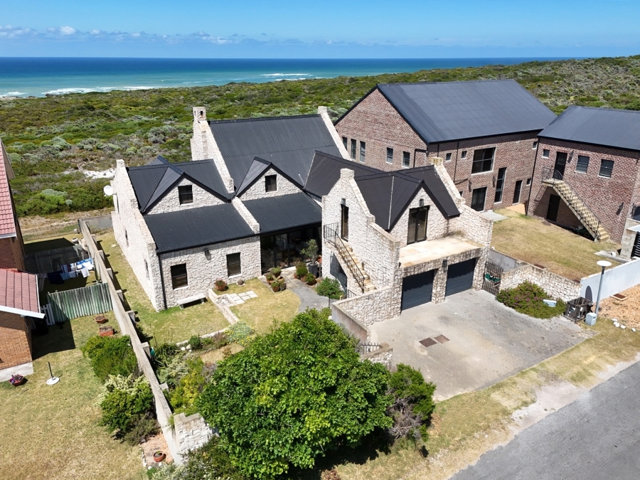 5 Bedroom Property for Sale in Agulhas Western Cape